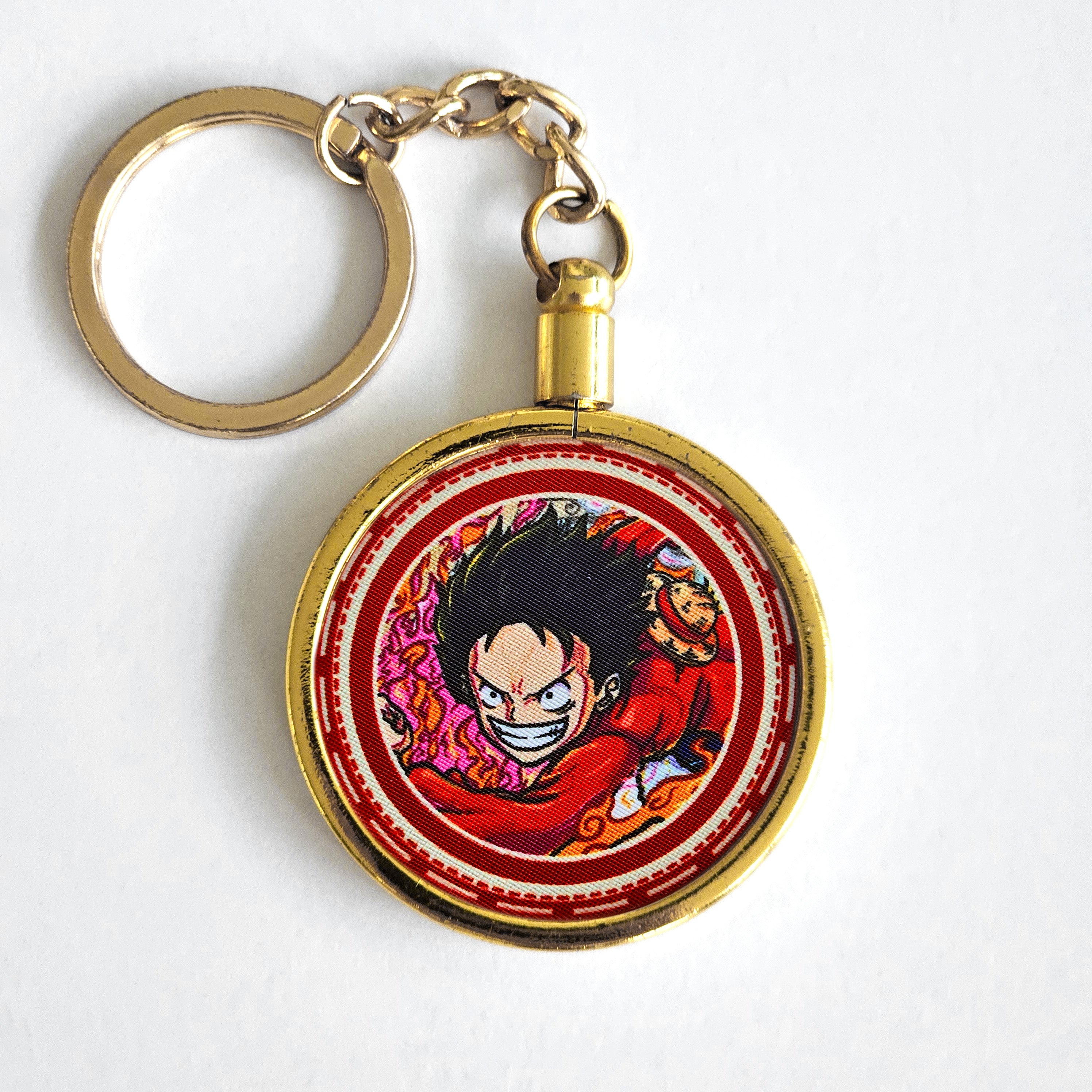ON3.P/ECE Poker Chip/Key Chain | STR4W H4T